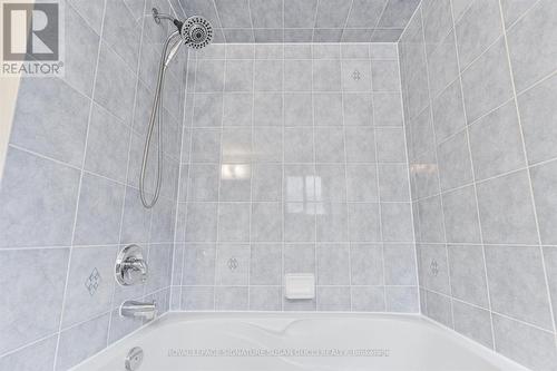 51 Landsdown Crescent, Markham, ON - Indoor Photo Showing Bathroom