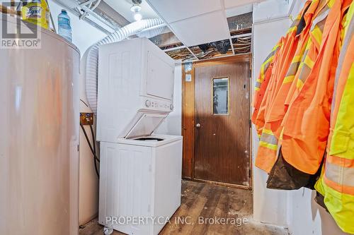 190 Ann Street, North Middlesex (Parkhill), ON - Indoor Photo Showing Laundry Room