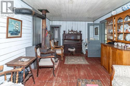 1099 Wolfkin Lake Road, Lake Of Bays (Ridout), ON - Indoor