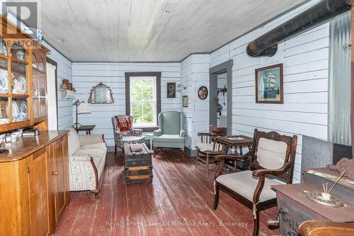 1099 Wolfkin Lake Road, Lake Of Bays (Ridout), ON - Indoor