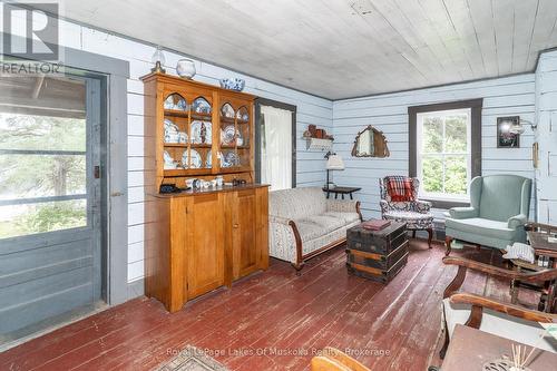 1099 Wolfkin Lake Road, Lake Of Bays (Ridout), ON - Indoor