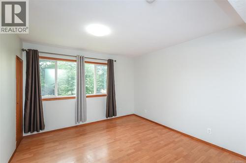 6601 Mystery Beach Rd, Fanny Bay, BC - Indoor Photo Showing Other Room