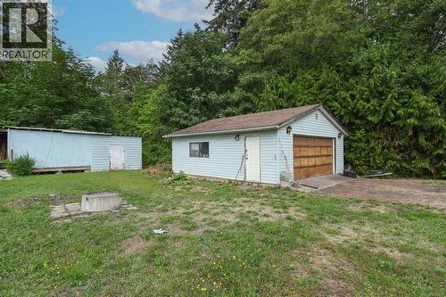 6601 Mystery Beach Rd, Fanny Bay, BC - Outdoor