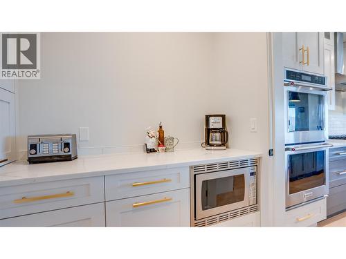 2698 Koyama Road, Lake Country, BC - Indoor Photo Showing Kitchen