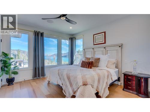 2698 Koyama Road, Lake Country, BC - Indoor Photo Showing Bedroom