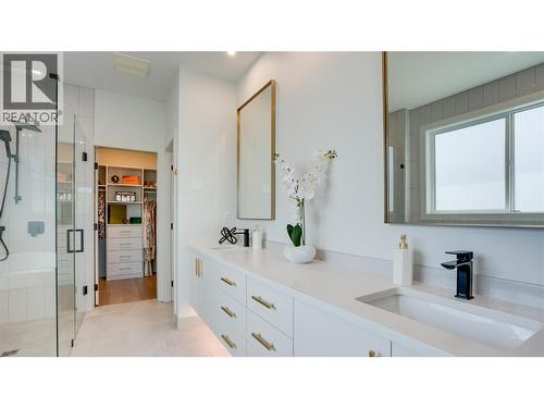 2698 Koyama Road, Lake Country, BC - Indoor Photo Showing Bathroom