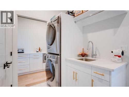 2698 Koyama Road, Lake Country, BC - Indoor Photo Showing Laundry Room