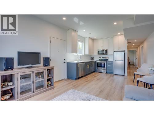 2698 Koyama Road, Lake Country, BC - Indoor Photo Showing Kitchen
