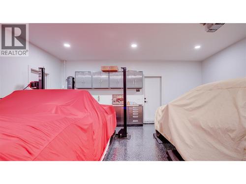 2698 Koyama Road, Lake Country, BC - Indoor Photo Showing Bedroom