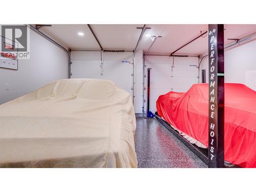 2698 Koyama Road, Lake Country, BC - Indoor Photo Showing Garage