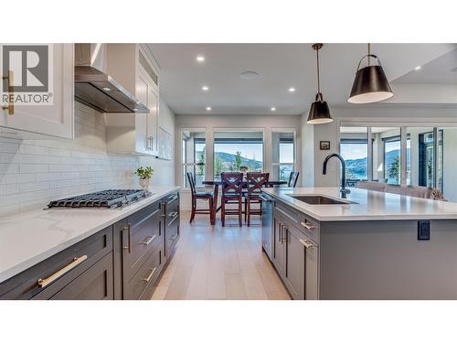 2698 Koyama Road, Lake Country, BC - Indoor Photo Showing Kitchen With Upgraded Kitchen