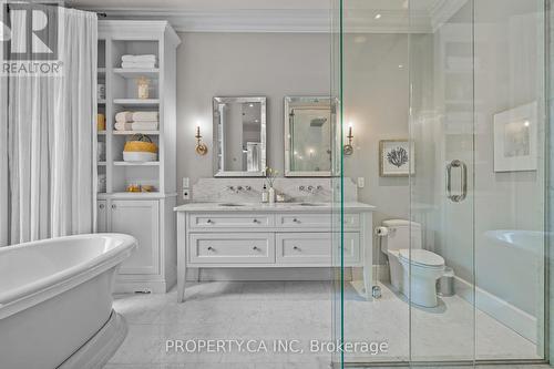 10955 Old River Road, Middlesex Centre, ON - Indoor Photo Showing Bathroom