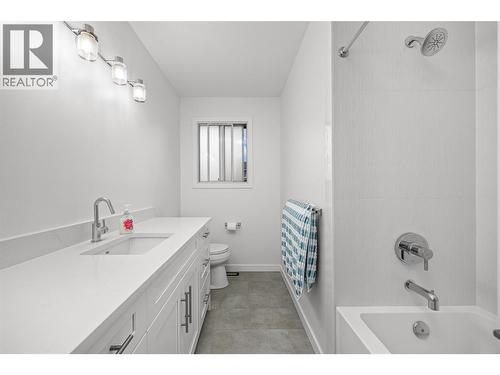2152 Alexander Place, Westbank, BC - Indoor Photo Showing Bathroom