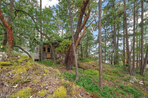 14 Secret Island, Prevost Island, BC 