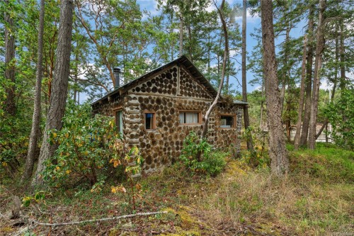 14 Secret Island, Prevost Island, BC 