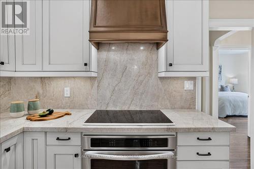 42 De Quincy Boulevard, Toronto, ON - Indoor Photo Showing Kitchen