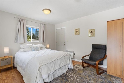 2212 Burgoyne Rd, Coombs, BC 