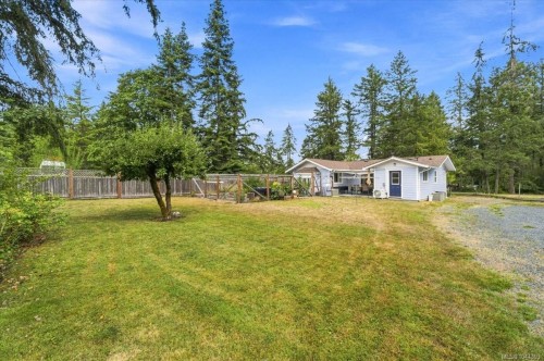 2212 Burgoyne Rd, Coombs, BC 