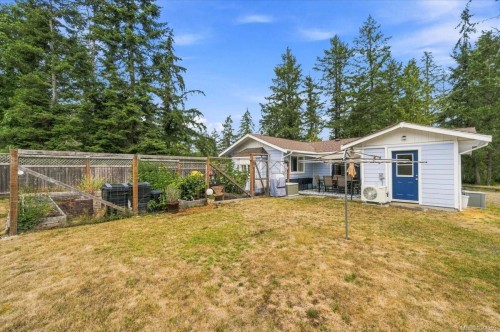 2212 Burgoyne Rd, Coombs, BC 