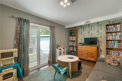 860 Nicholls Rd, Campbell River, BC 