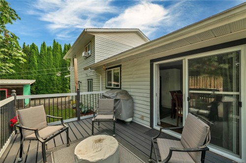 860 Nicholls Rd, Campbell River, BC 