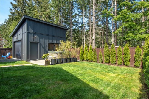 746 Salal St, Campbell River, BC 