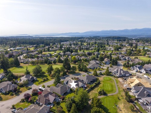 3232 Majestic Dr, Courtenay, BC 