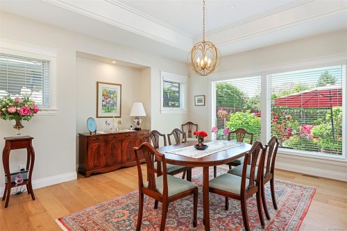 3232 Majestic Dr, Courtenay, BC 