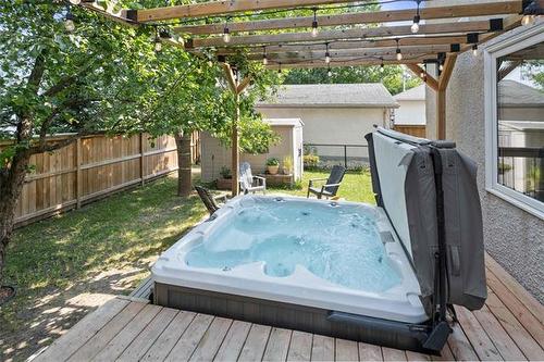 7 Elm Cr, Stonewall, MB - Outdoor With Deck Patio Veranda With Exterior