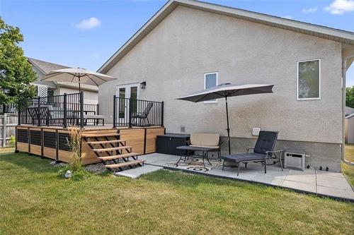 42 Oak Bay, Stonewall, MB - Outdoor With Deck Patio Veranda With Exterior
