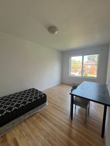 Chambre à coucher - 5017 Av. Walkley, Montréal (Côte-Des-Neiges/Notre-Dame-De-Grâce), QC - Indoor
