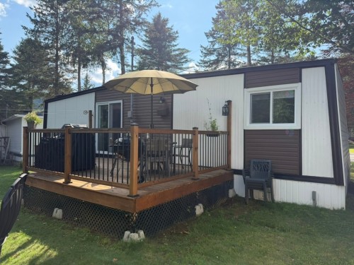 Face arrière - 20 Rue Labonté, Mont-Tremblant, QC - Outdoor With Deck Patio Veranda
