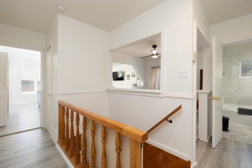 Escalier - 1683 Route 133, Pike River, QC - Indoor Photo Showing Other Room