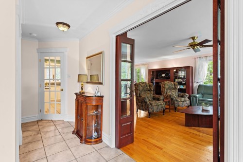 Intérieur - 150 Rue Hector, Rosemère, QC - Indoor Photo Showing Other Room