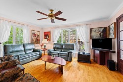 Salon - 