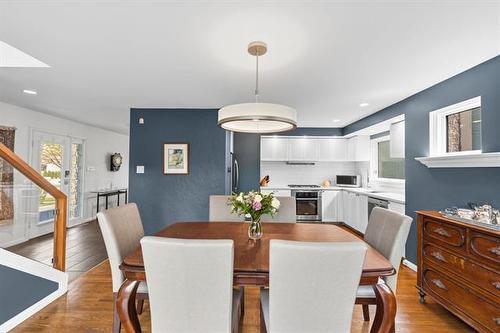 1324 Wellington Cr, Winnipeg, MB - Indoor Photo Showing Dining Room