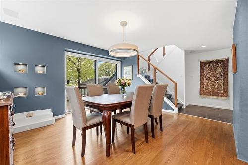 1324 Wellington Cr, Winnipeg, MB - Indoor Photo Showing Dining Room