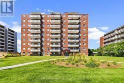 202 - 851 QUEENSTON ROAD  Hamilton, ON L8H 4X5