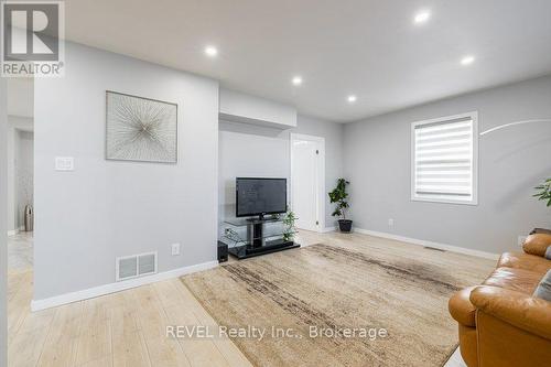 165 East West Line, Niagara-On-The-Lake (Lakeshore), ON - Indoor