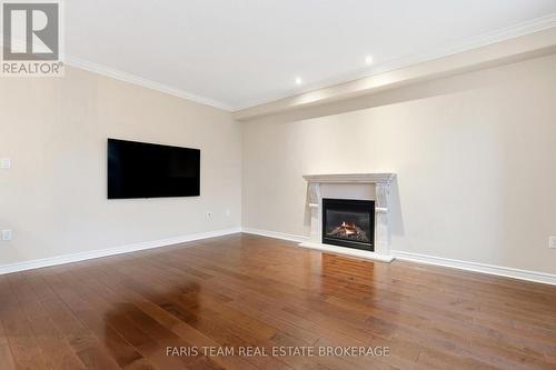 3 Prince William Way, Barrie, ON - Indoor Photo Showing Living Room With Fireplace