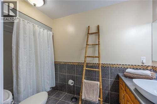 14 Prospect Street, Port Dover, ON - Indoor Photo Showing Bathroom
