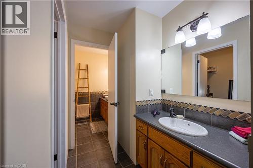 14 Prospect Street, Port Dover, ON - Indoor Photo Showing Bathroom