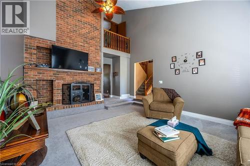 14 Prospect Street, Port Dover, ON - Indoor Photo Showing Living Room With Fireplace