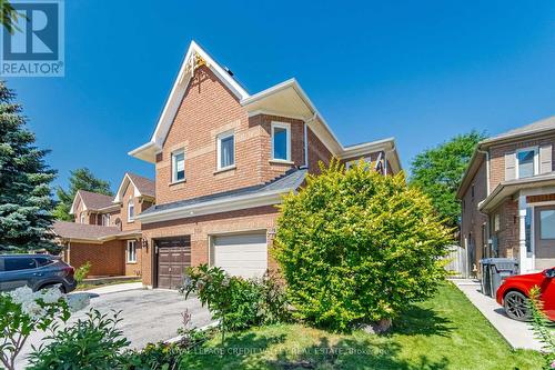 8 Pressed Brick Drive, Brampton, ON - Outdoor