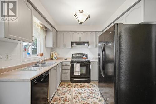 8 Pressed Brick Drive, Brampton, ON - Indoor Photo Showing Kitchen With Double Sink