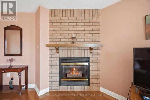 8 Pressed Brick Drive, Brampton, ON - Indoor Photo Showing Living Room With Fireplace