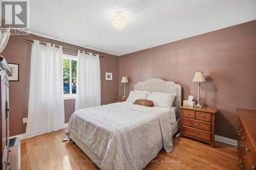 8 Pressed Brick Drive, Brampton, ON - Indoor Photo Showing Bedroom