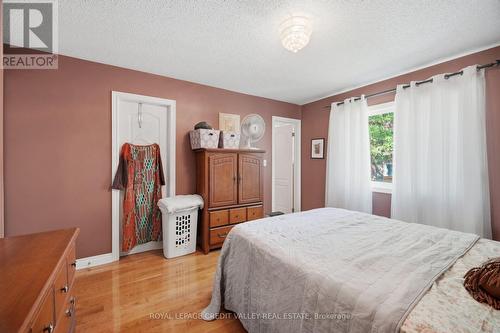 8 Pressed Brick Drive, Brampton, ON - Indoor Photo Showing Bedroom