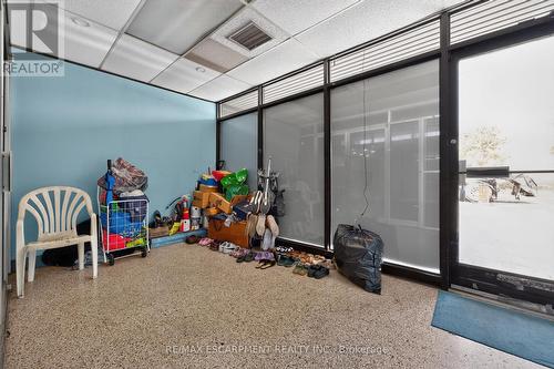 1292 Barton Street E, Hamilton, ON 