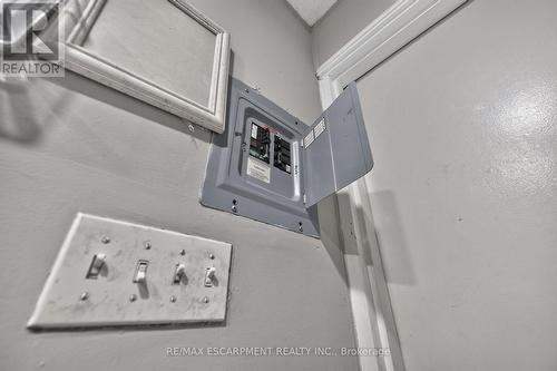 1292 Barton Street E, Hamilton, ON 